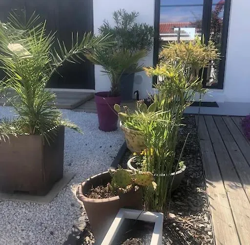 Maison Avec Piscine 3 Etoiles Proche De La