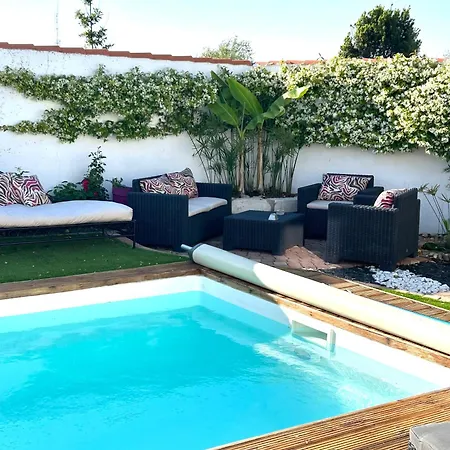 Piscine Privee - La Chaume - A Velo - Maison 6 Personnes Dom wakacyjny *
